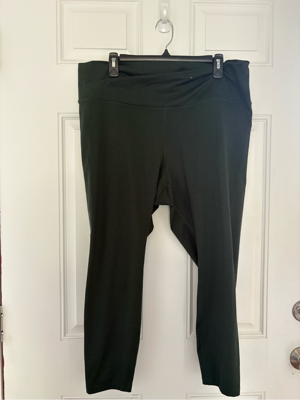 Old Navy Green CloudComfy Extra High-Rise Leggings